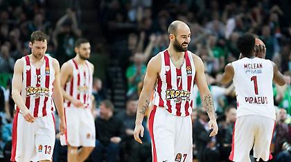 Σπανούλης: Πάει κι ο Χόλντεν, πέμπτος σε εύστοχα τρίποντα και συνεχίζει