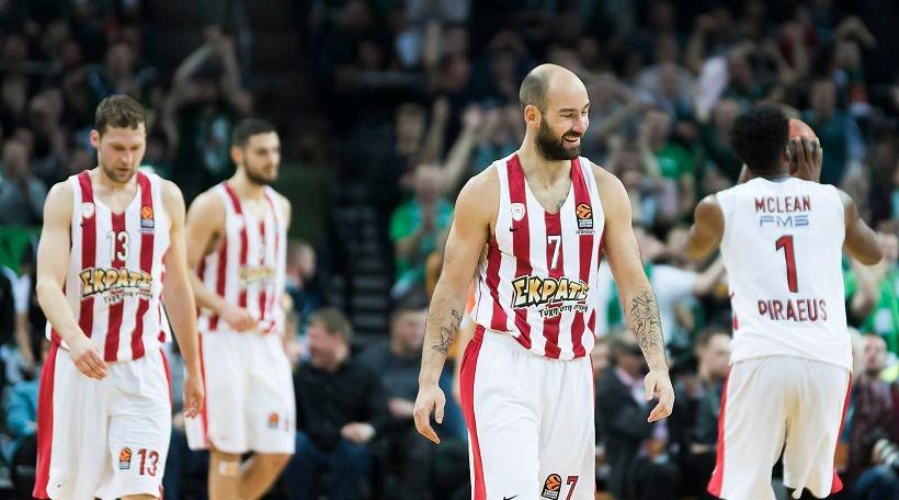 Σπανούλης: Πάει κι ο Χόλντεν, πέμπτος σε εύστοχα τρίποντα και συνεχίζει