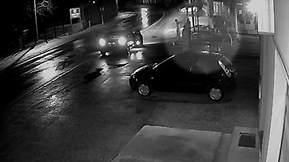 Ποδοσφαιριστής πετάει μπουκάλια μπίρας σε τζαμί! (vid)