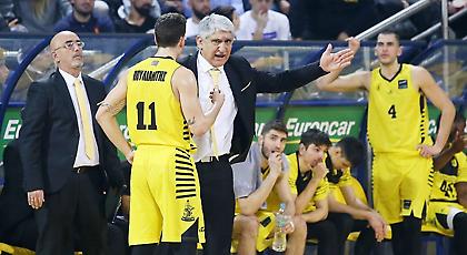 Γιαννάκης: «Η ομάδα είναι του κόσμου»