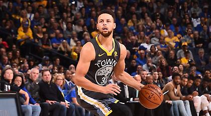 Επιστροφή με 10 τρίποντα για Κάρι, χάλασαν το πάρτι του Λεμπρόν οι Τζαζ