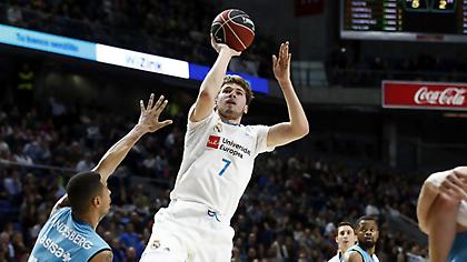 «Καθάρισε» και την Εστουντιάντες ο Ντόντσιτς