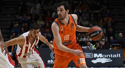 Χειρουργήθηκε και χάνει Ολυμπιακό ο Βίβες