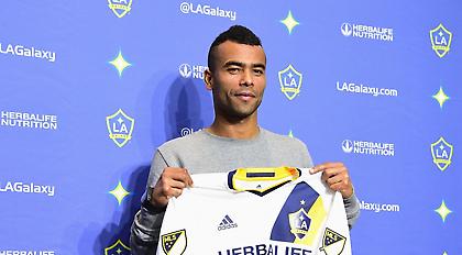 Ανανέωσε με LA Galaxy ο Άσλεϊ Κόουλ