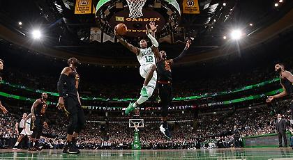 «Καθάρισαν» τους Καβαλίερς οι Σέλτικς!