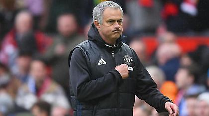 Σε επαφές για επέκταση συνεργασίας Μαν. Γιουνάιτεντ και Μουρίνιο