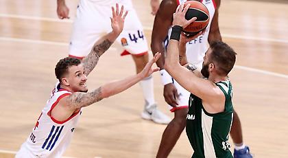 Άνταμς: «Δεν μπορούσα να συνεννοηθώ με τους συμπαίκτες μου»