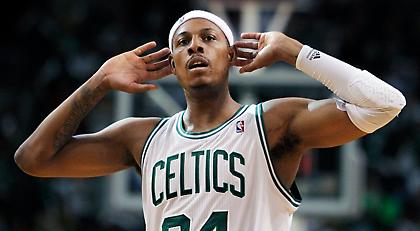 Δεν θέλει «φώτα» στον Τόμας στη βραδιά του ο Πολ Πιρς