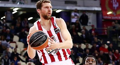 Έμεινε έξω με ενοχλήσεις ο Στρέλνιεκς