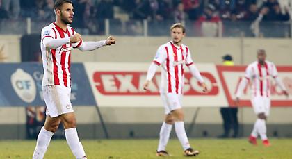 H γρήγορη σκέψη του Ταχτσίδη το ξεκλείδωσε και μετά έκανε περίπατο ο Ολυμπιακός