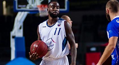 Επέστρεψε στην Πολωνία ο Τρότερ