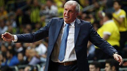 Ομπράντοβιτς: «Πάντα καυτή ατμόσφαιρα στο γήπεδο της Βαλένθια»