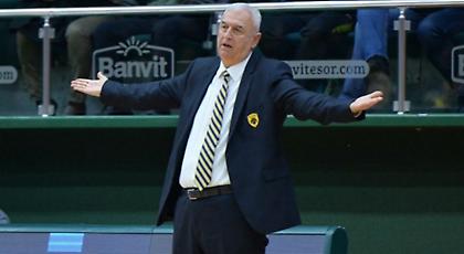 Σάκοτα: «Δεν σφύριζαν με τα ίδια κριτήρια οι διαιτητές»