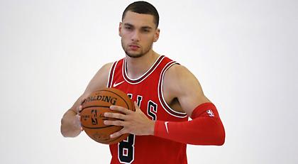 Και επιστροφή και βασικός στους Μπουλς ο Ζακ ΛαΒίν!