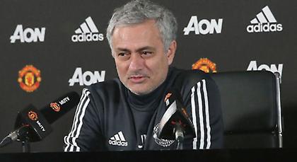 Μουρίνιο: «Περιφρόνηση για Κόντε, εκπληκτικός παίκτης ο Σάντσες»