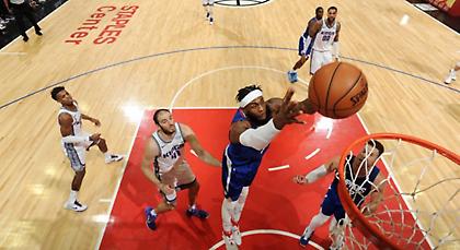 Εκπληκτικός Λου «καθάρισε» τους Κινγκς, θετικοί Μίλος και Μπογκντάνοβιτς