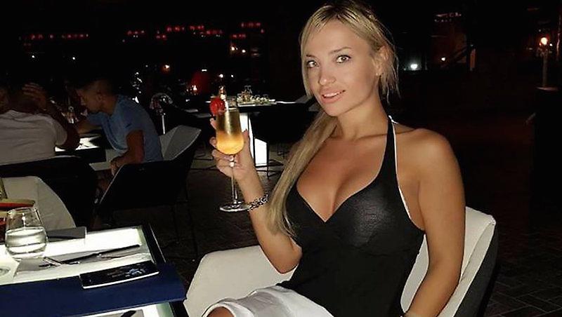 Αναστενάζει ο Άγιος Δομίνικος: Αυτή είναι η καυτή νηπιαγωγός του Survivor 2 (pics)