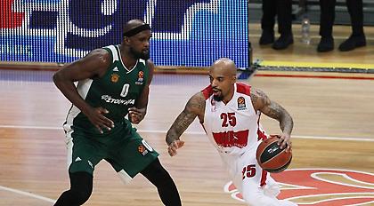 Σίνγκλετον: «Πάμε να τους κερδίσουμε και εκτός έδρας»