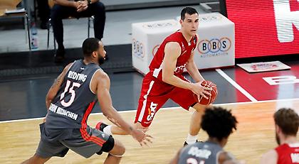 Αποθεώνει Ζήση η Μπάμπεργκ (pic)