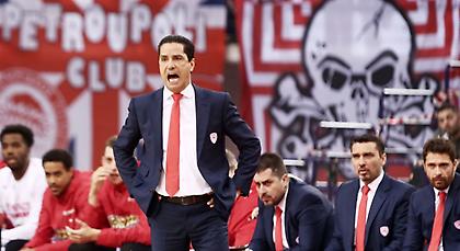 Σφαιρόπουλος: «Νομίζετε ότι χαρήκαμε που χάσαμε έτσι στη Βιτόρια;»