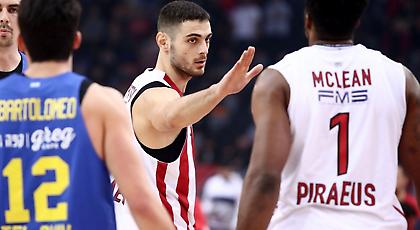 Παπαπέτρου: «Δεν μας ενδιαφέρει τι γίνεται έξω από το γήπεδο»