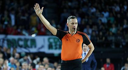 Αυτοί «σφυρίζουν» Χίμκι-Ολυμπιακός