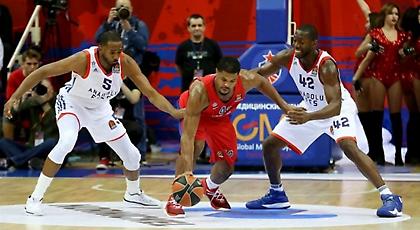 Έβαλε στα καλάθια την Εφές η ΤΣΣΚΑ