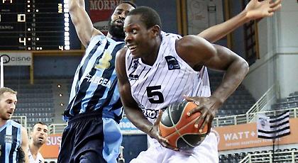 Κρουμπάλι: «Στο μυαλό μας μόνο το ματς με τον Φάρο»