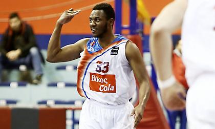 Βομβαρδιστής τριπόντων ο Πανιώνιος, σκόρπισε το Ρέθυμνο