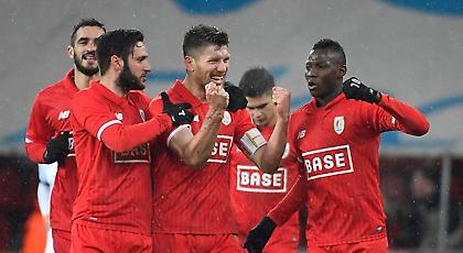 Επέστρεψε η Σταντάρ, μάχη για την 6άδα