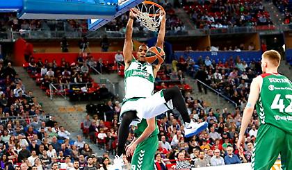 Ανακοινώνει Χάντερ και «τρέχει» η ΑΕΚ