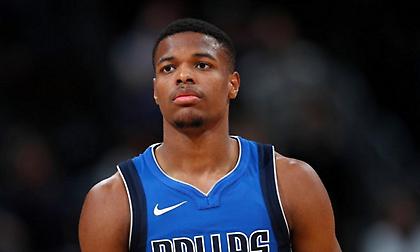 Κάρφωμα 360 μοιρών στο Top 10 (video)