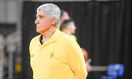 Γιαννάκης: «Έχουμε γενικά προβλήματα, όχι μόνο αγωνιστικά»