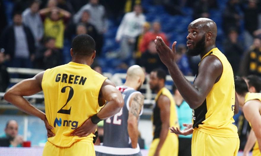 Τζέιμς: «Δεν φταίει που δεν σούταρε ο Μπάρλοου»