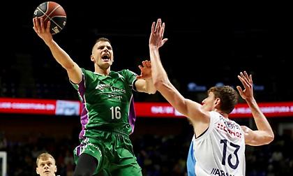 Αμφίβολος με Μπασκόνια ο Νέντοβιτς