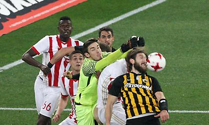 Όρθια η ΑΕΚ με Μπάρκα-Τσίγκρι-Γαλανό