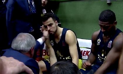 Έριξε χαστούκι-ξυπνητήρι στον Μαχμούτογλου ο Ομπράντοβιτς (video)