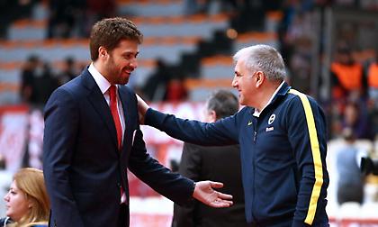 Απομακρύνθηκε από συνεργάτης του Σφαιρόπουλου ο Μαρμαρινός