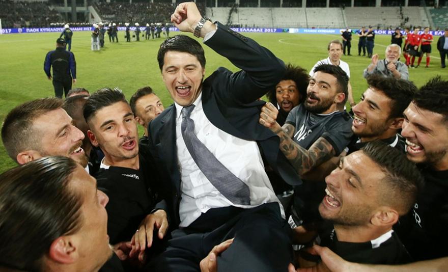 Καλύτερος προπονητής ο Ίβιτς!