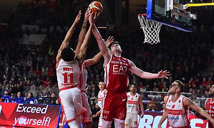 Μέγα «κάζο» για την Αρμάνι!