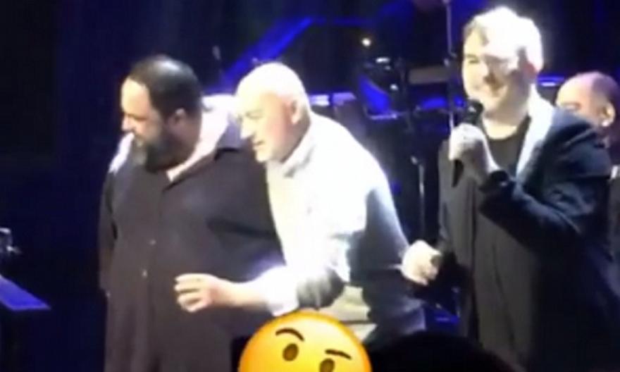 Τραγούδησε παρέα με τον Ρέμο ο Μαρινάκης (videos)