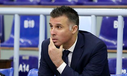 Μέξας στον ΣΠΟΡ FM: «Η αδυναμία του Ολυμπιακού είναι ο Ρόμπερτς και του Παναθηναϊκού ο Όγκαστ»