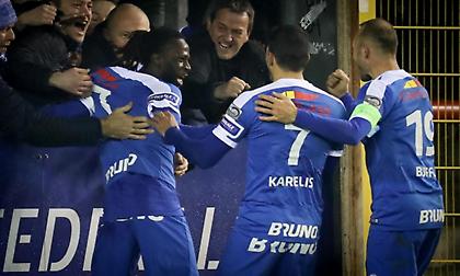 Τραυματίστηκε στο ντεμπούτο του ο Γκαλίτσιος, επέστρεψε ο Καρέλης