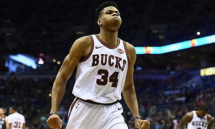 Απίστευτη τάπα του Αντετοκούνμπο στον Άλεν (video)