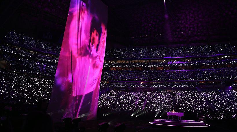 Super Bowl: Ο Τζάστιν Τίμπερλεϊκ τίμησε τον Prince