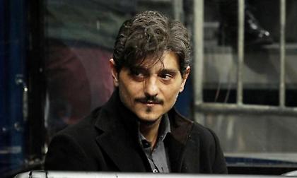 Τιμωρήθηκε, «απασφάλισε» και περιμένει απαντήσεις