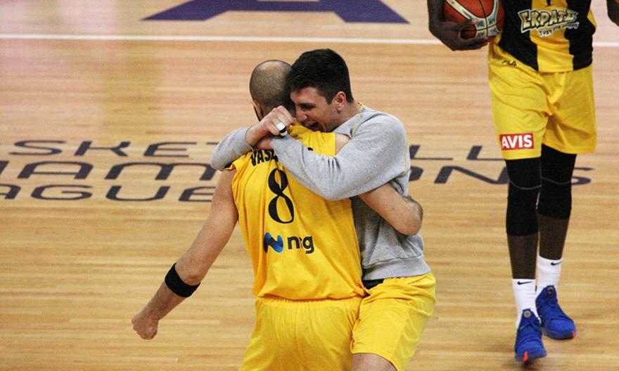 Λαρεντζάκης στον ΣΠΟΡ FM: «Ευτυχώς δώσαμε μία χαρά στον Αγγελόπουλο»