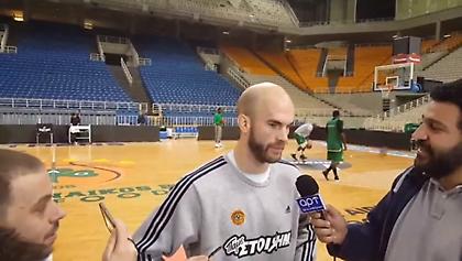 Καλάθης: «Μεγαλώνω, αλλά νιώθω ακόμη φρέσκος» (video)