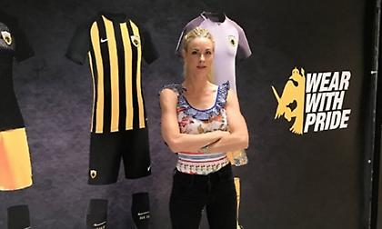 Σύνθημα νίκης από τη σύζυγο του Λιβάγια: «Πάμε Αεκάρα!»