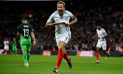 Οι φανέλες της Αγγλίας στο Μουντιάλ (pics)